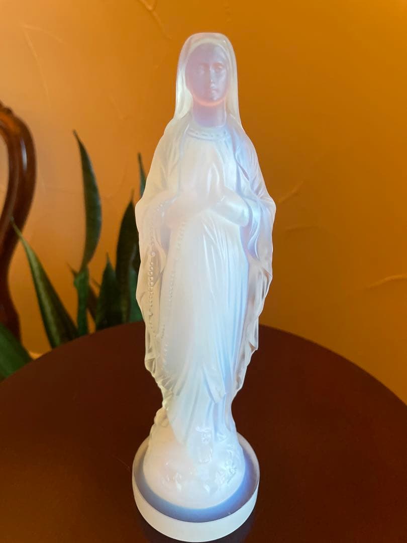 【エトラン】オパリンガラス　ルルドの聖母マリア像