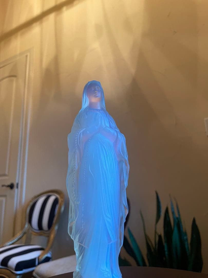 【エトラン】オパリンガラス　ルルドの聖母マリア像