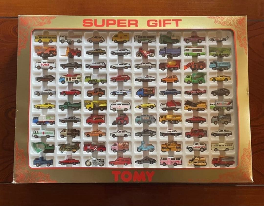 トミカ黒箱　No.5 トヨタ ソアラ 2800GT エクストラ(スーパーギフト)