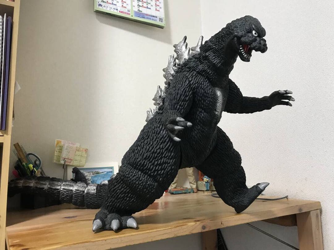 ジャイアントサイズ、ゴジラ（1988年製） 77cm