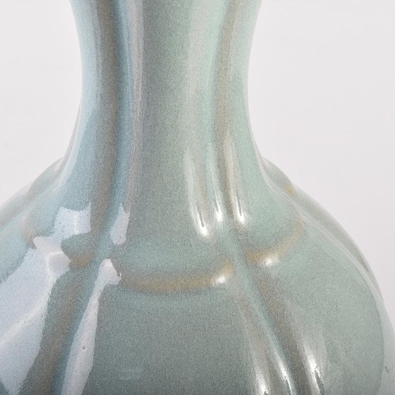 中国　釣窯　粉青　花口瓶　高さ約30㎝　V　R7720B