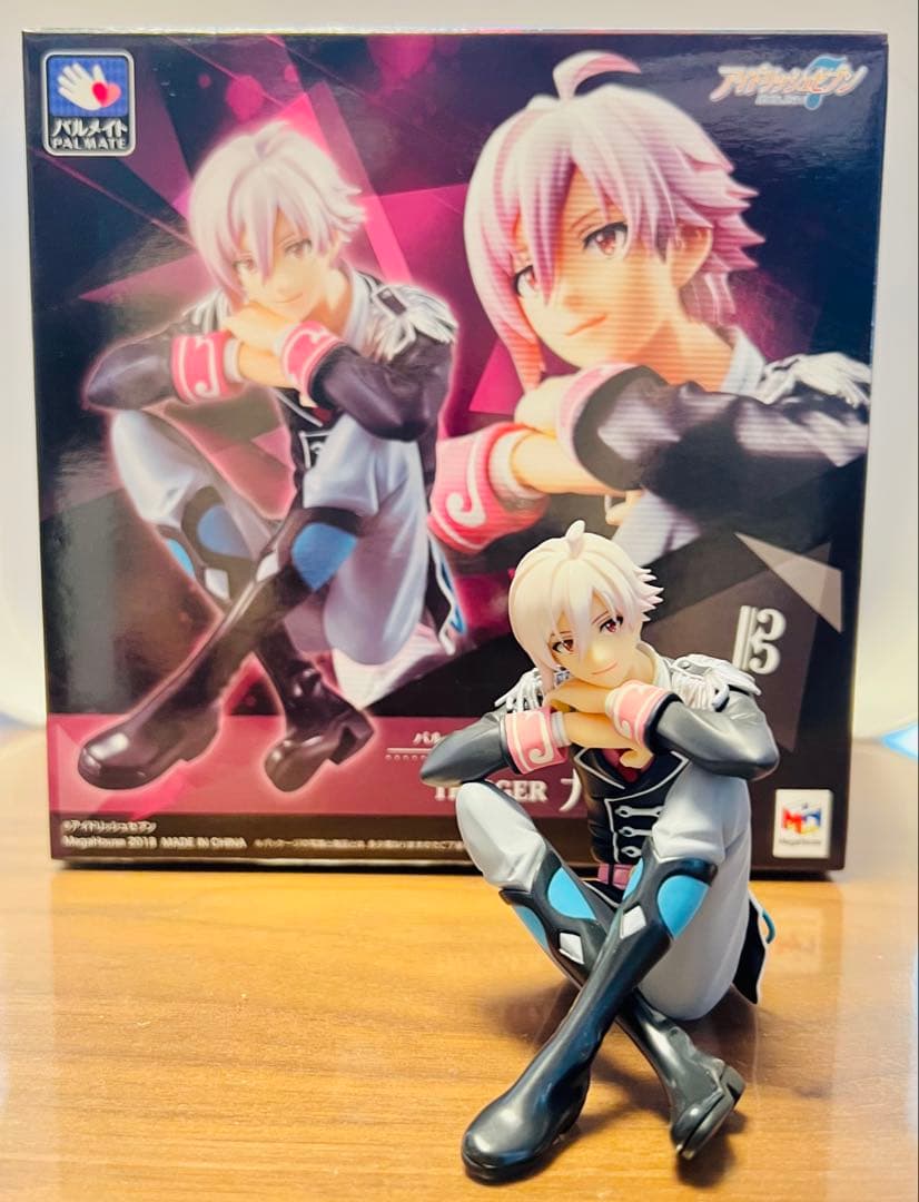 アイナナ TRIGGER パルメイト フィギュア 九条天 八乙女楽 十龍之介