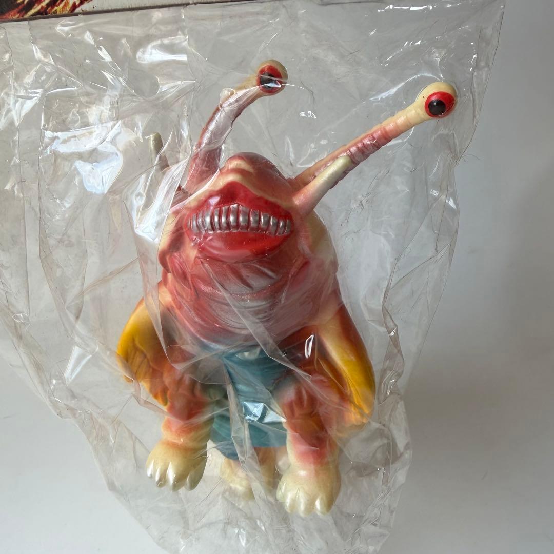ブルマァク　復刻版怪獣シリーズ　ジレンマ　ソフビ　フィギュア　バンダイ