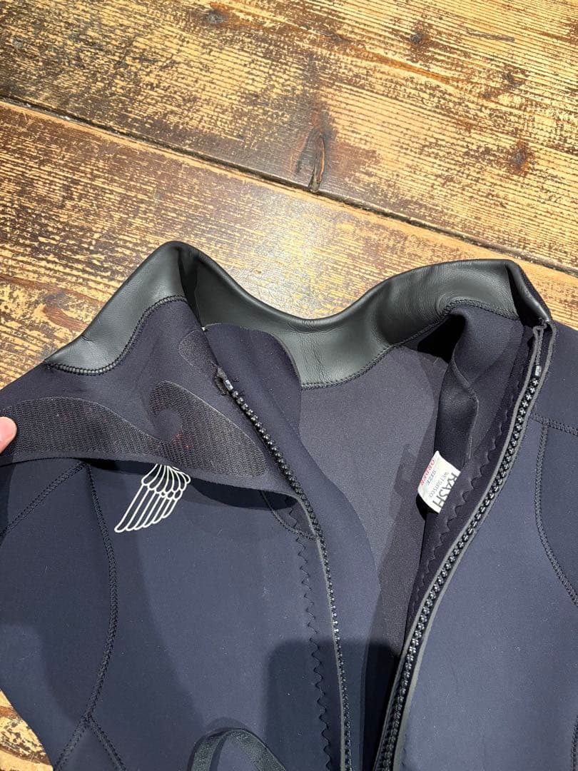 3ミリ　RASH黒ウエットスーツ　オーダー