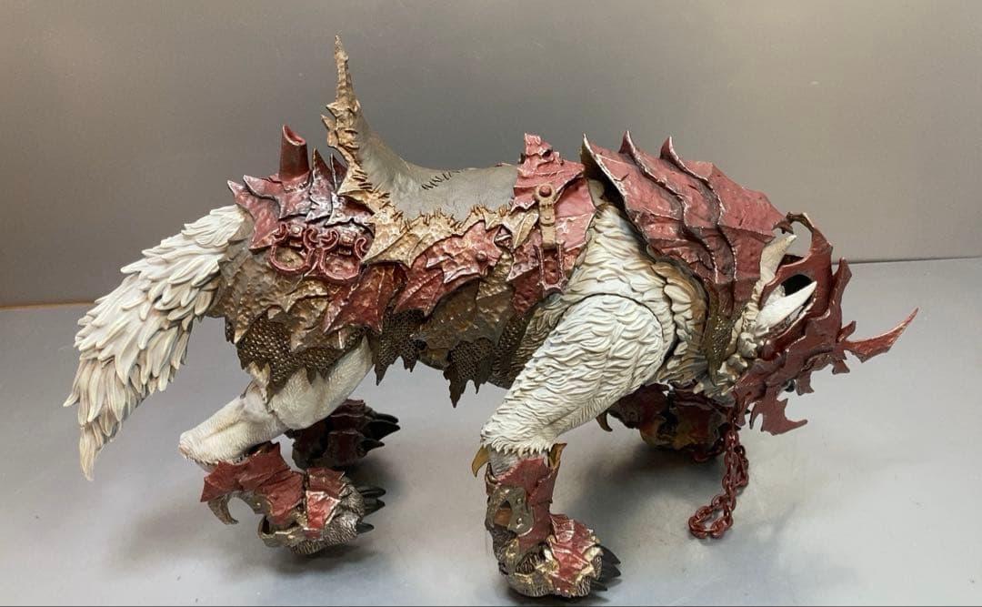 ホワイトアイアンウルフ(ブラットVer.)1/12スケール　フィギュア　④