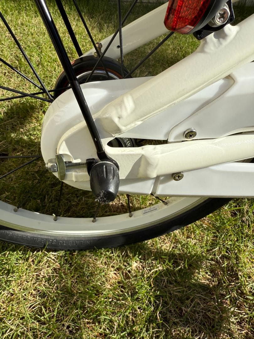 美品❗️ブリヂストン レベナ　子供用自転車　18インチ　世田谷区　ライト付き