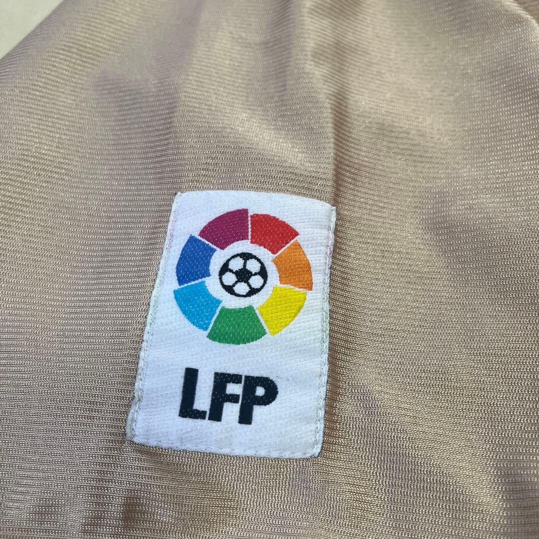 2001-02 FCバルセロナ アウェイユニフォーム