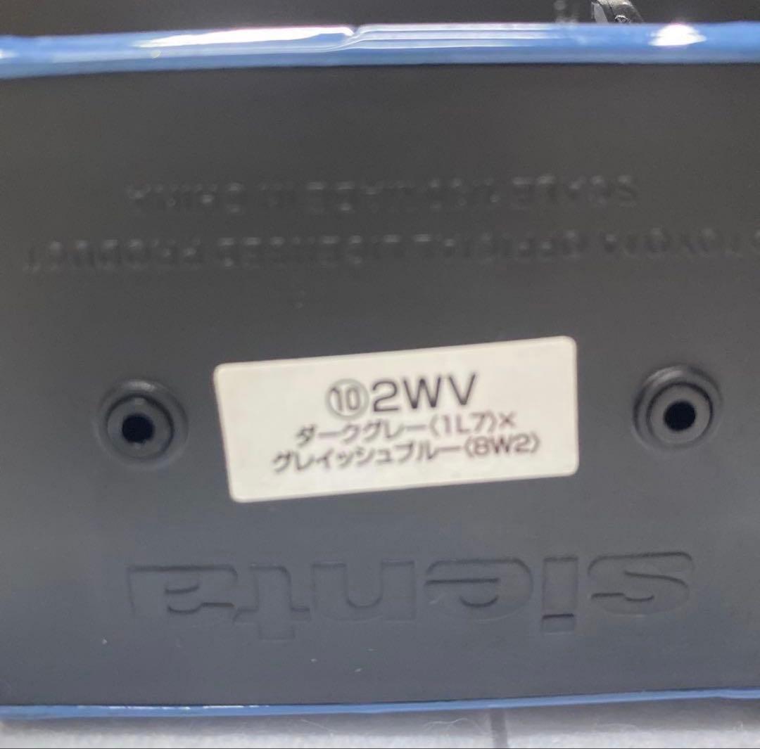 トヨタ シエンタ　カラーサンプルミニカー 2台セット　非売品