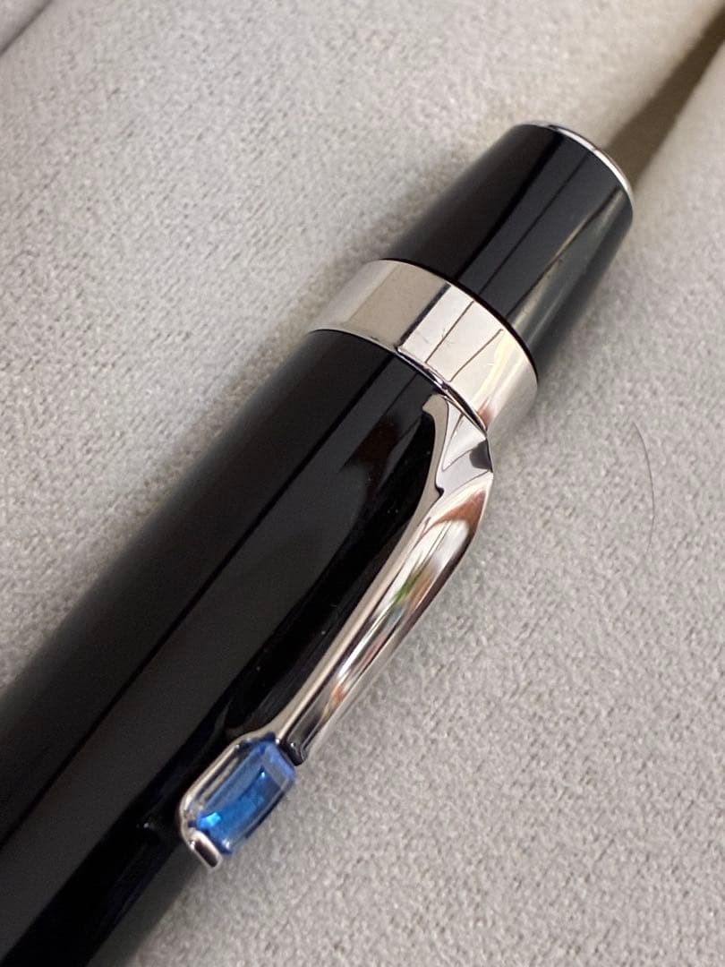 ◾️プラチナ◾️モンブラン◾️ボエム ボールペン◾️ブルーストーン◾️化粧箱付属◾️筆記良◾️