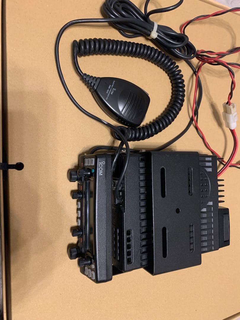 IC-2720 トランシーバー