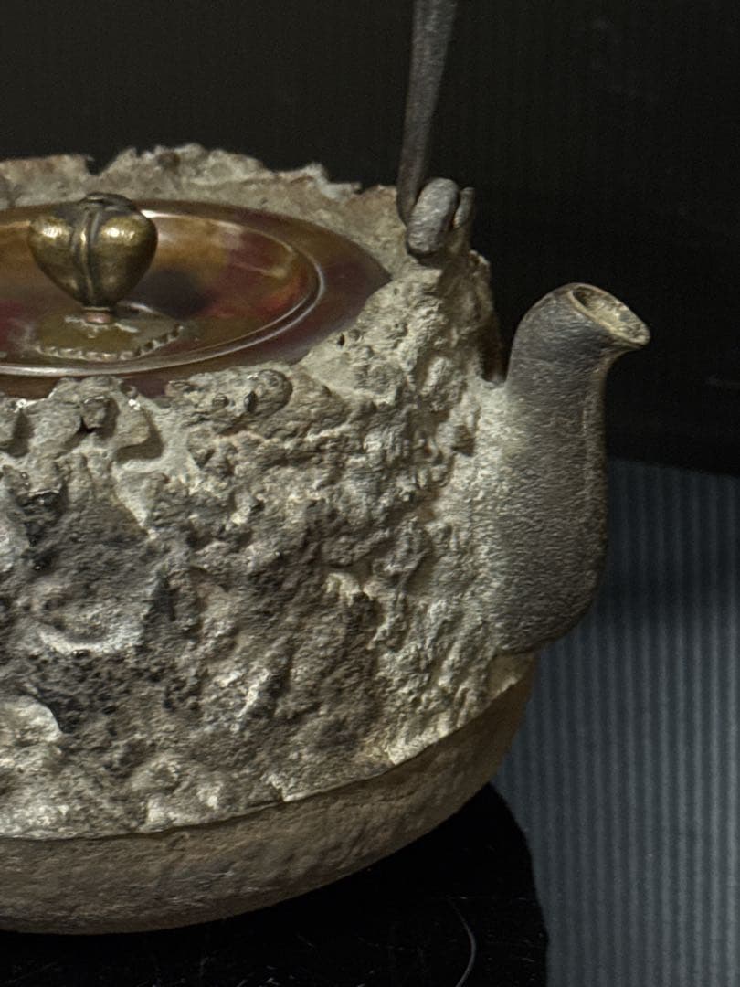 龍文堂 安之介 造 道安形 提手銀象嵌 斑紫銅蓋 鉄瓶 共箱付 茶道具