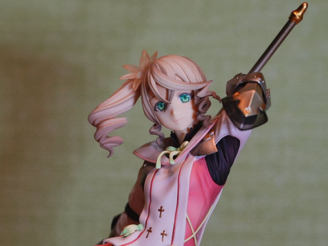 ベルベット・クラウ　フィギュア 　アルター （まとめ買い大歓迎！）