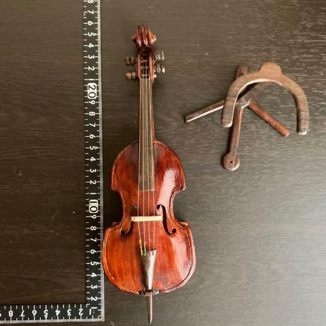 手作り小型コントラバス（約22cm）