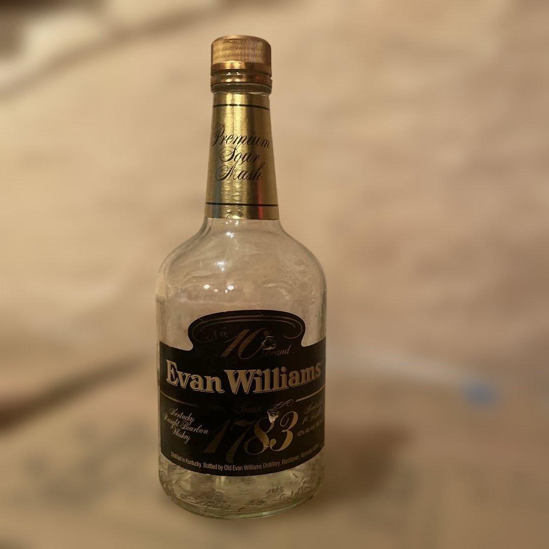 激レア、バーボン、空瓶