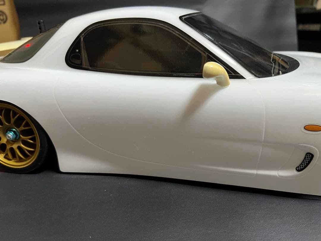 1/10RC RX-7 ドリフトスペック (ホワイトスペシャル)
