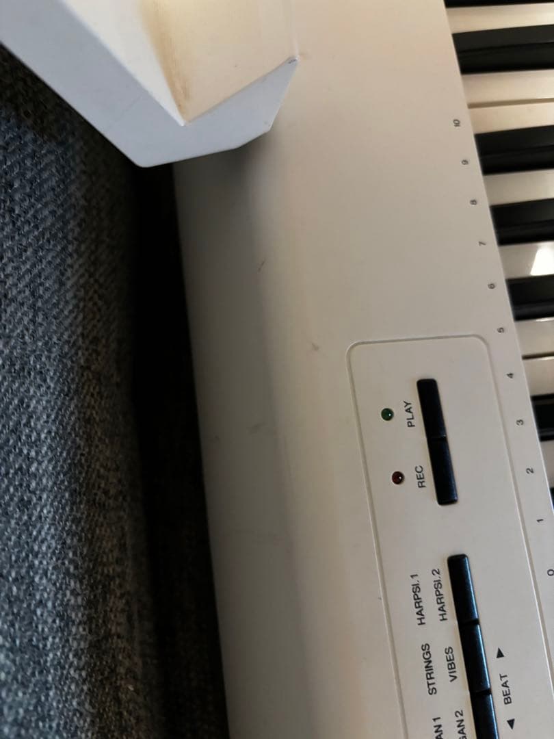 Yamaha Piaggero NP-32 ホワイト電子ピアノ