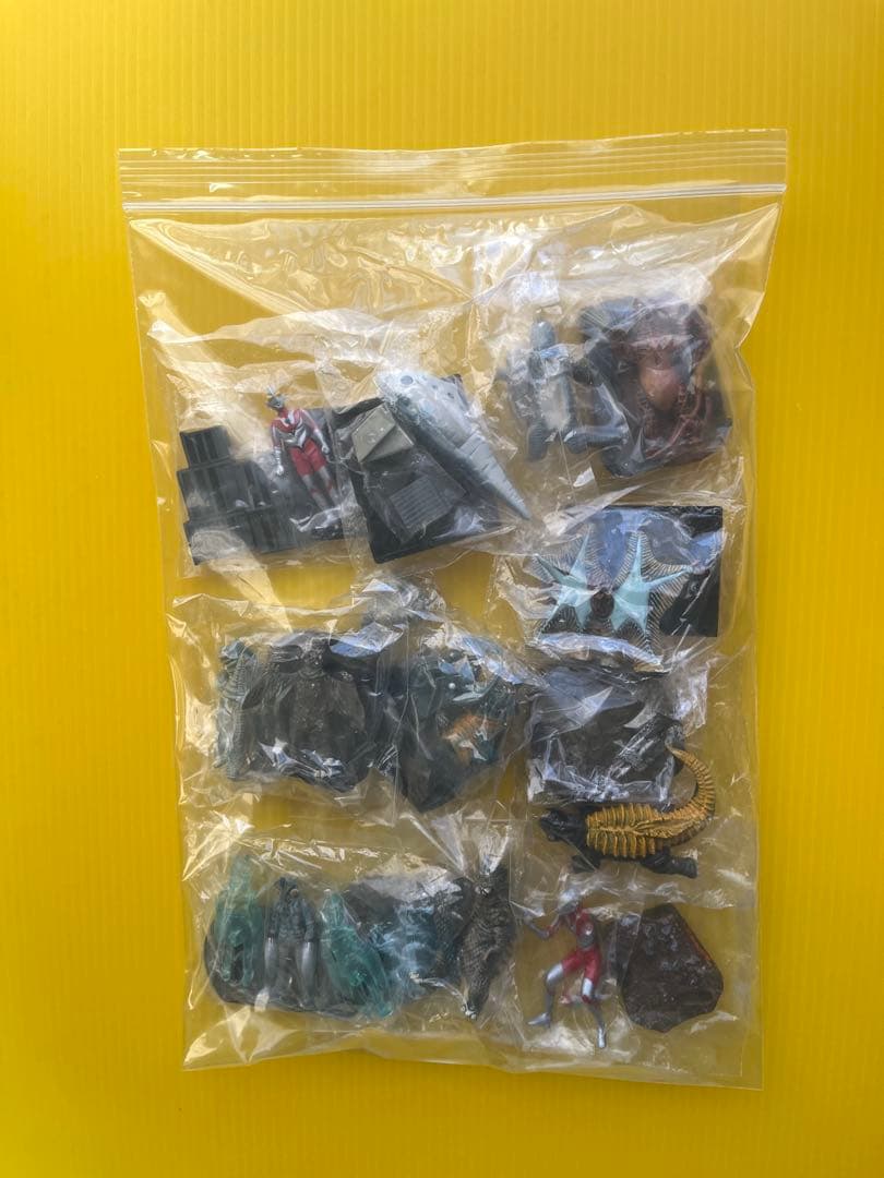 【プレXmas祭】ウルトラ怪獣名鑑〈全10種〉ノーマルコンプリート