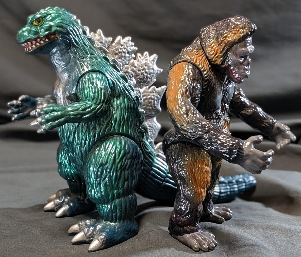 ゴジラ（Ｍ１号）＆ゴリラ１号（APES JAPAN）ソフビフィギュア２体セット