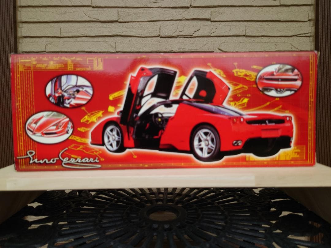 1/18 Hot Wheels(ホットウィール) エンツォ フェラーリ