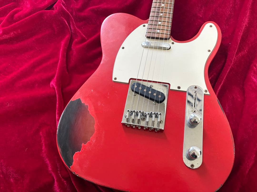 テレキャスタータイプ　マルチレイヤーカラー　ラッカーフィニッシュ　ハードレリック