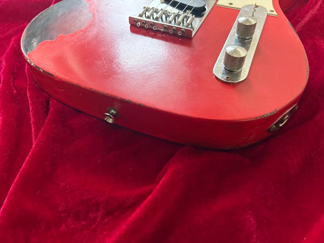 テレキャスタータイプ　マルチレイヤーカラー　ラッカーフィニッシュ　ハードレリック