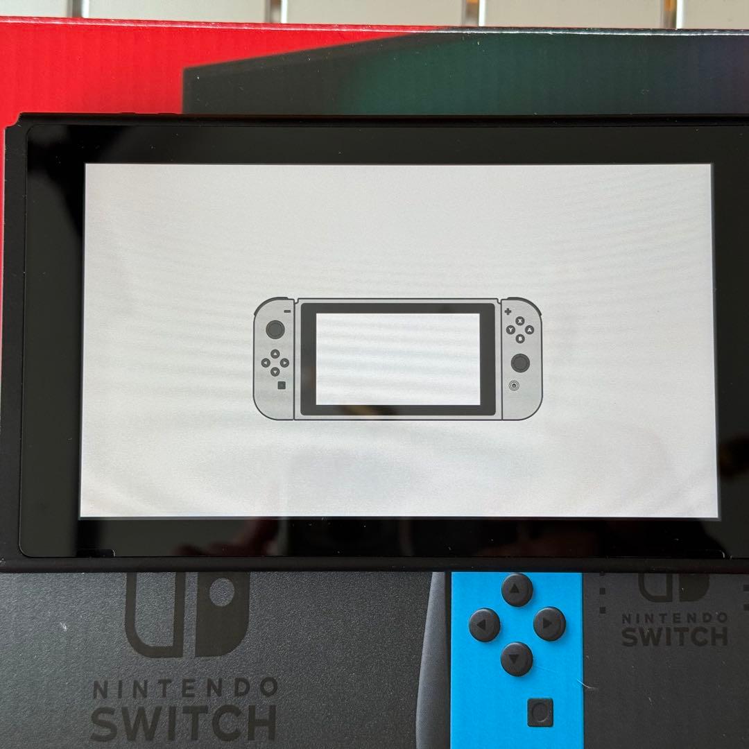 Nintendo Switch 本体 / Joy-con / 充電グリップ