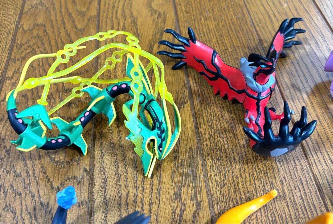 ポケモン　モンコレ　ピカチュウプロジェクト　メガレックウザ　他　22体セット