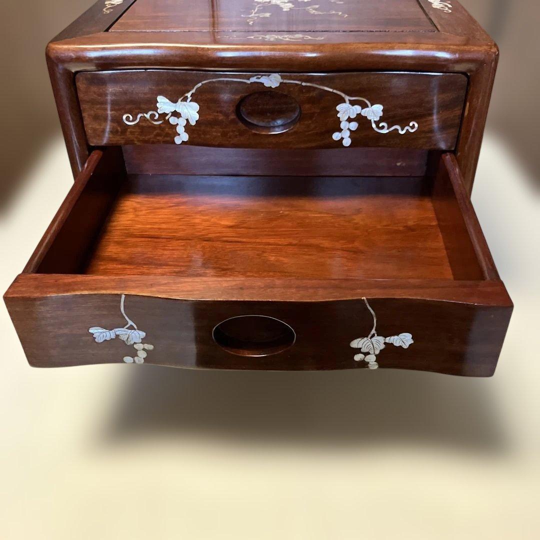 yuiiika　木製花模様象嵌引き出しタンス