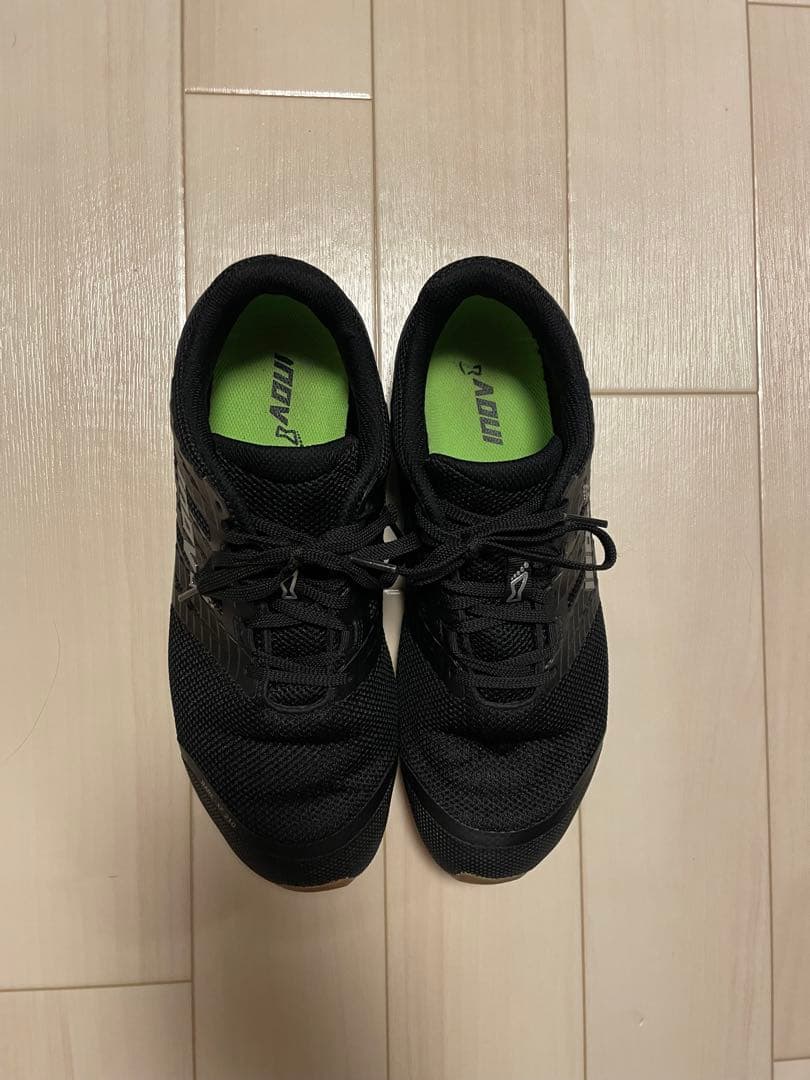 inov8 イノヴェイト トレーニングシューズ