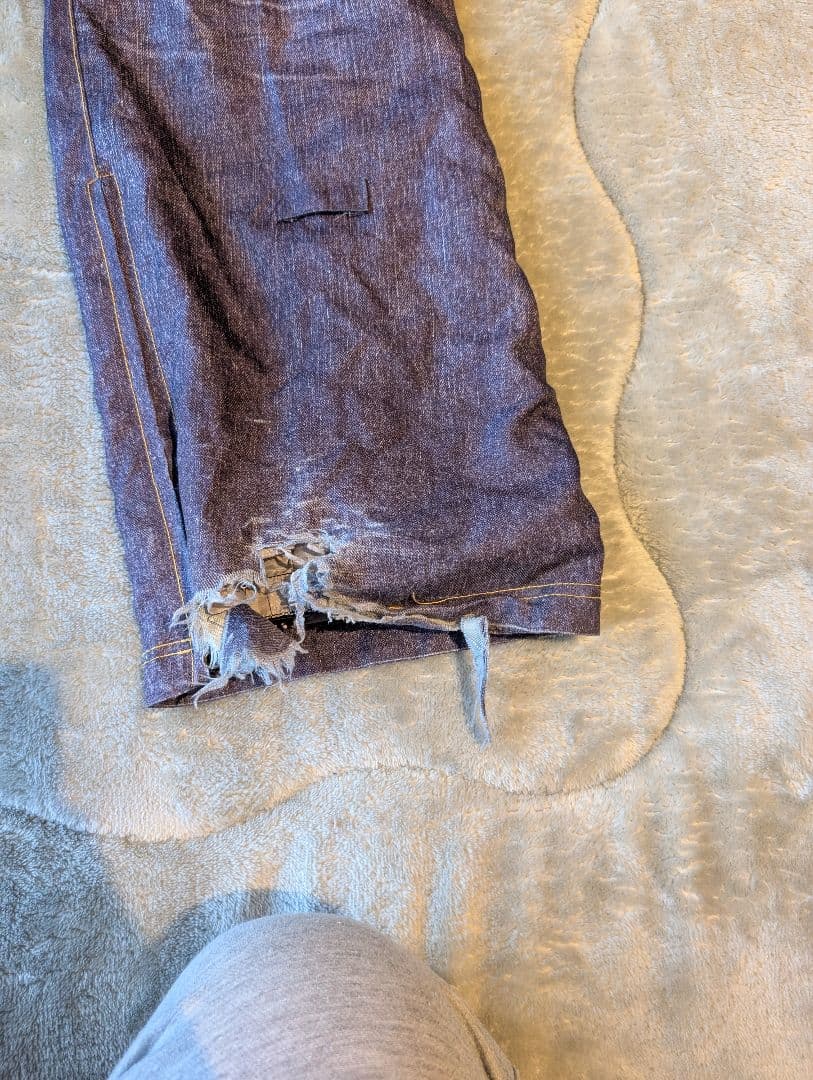 カーキ色 フード付きウェア　スノーボードウェア上下セット