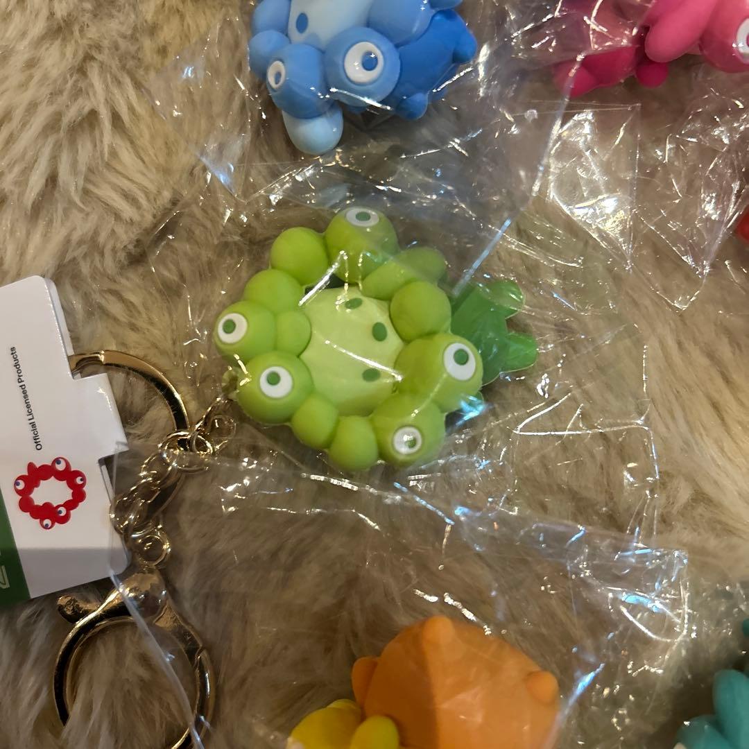 【7個セット】推しカラーサンリオコンプリートキーホルダー