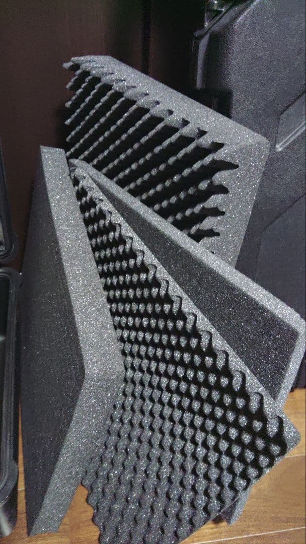 PELICANCASE 1550 ペリカンケース　フォーム付き