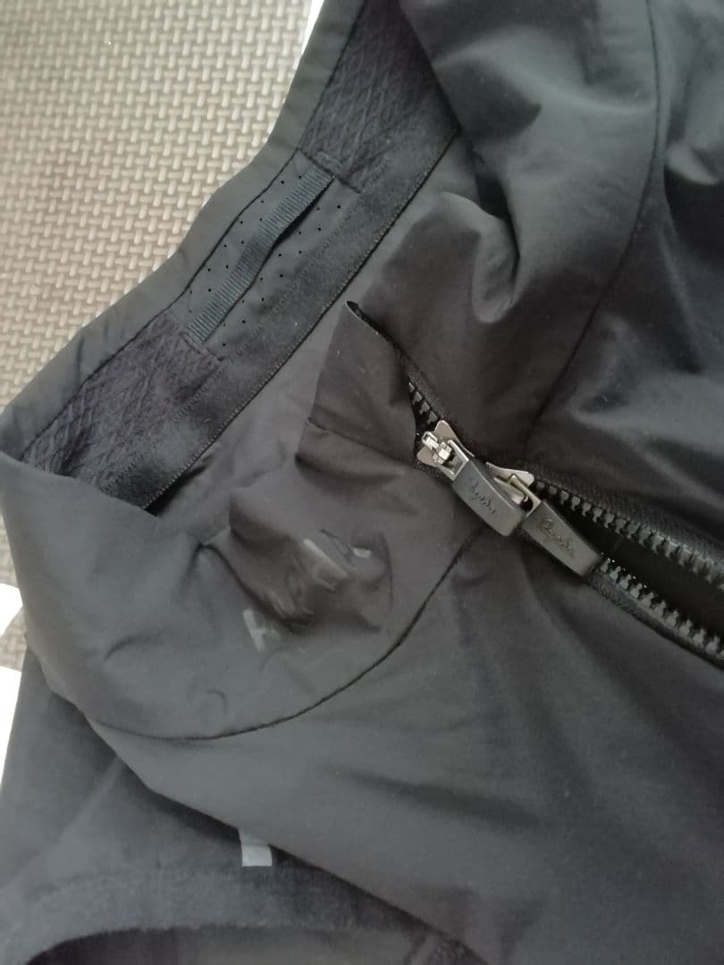 Rapha pro team LW gilet Mサイズ　黒