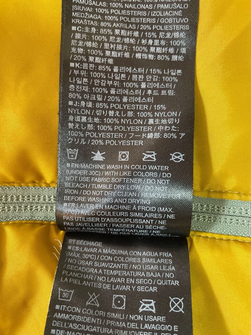 美品　BURTON スキー　スノーボード　ZENANA JACKET S