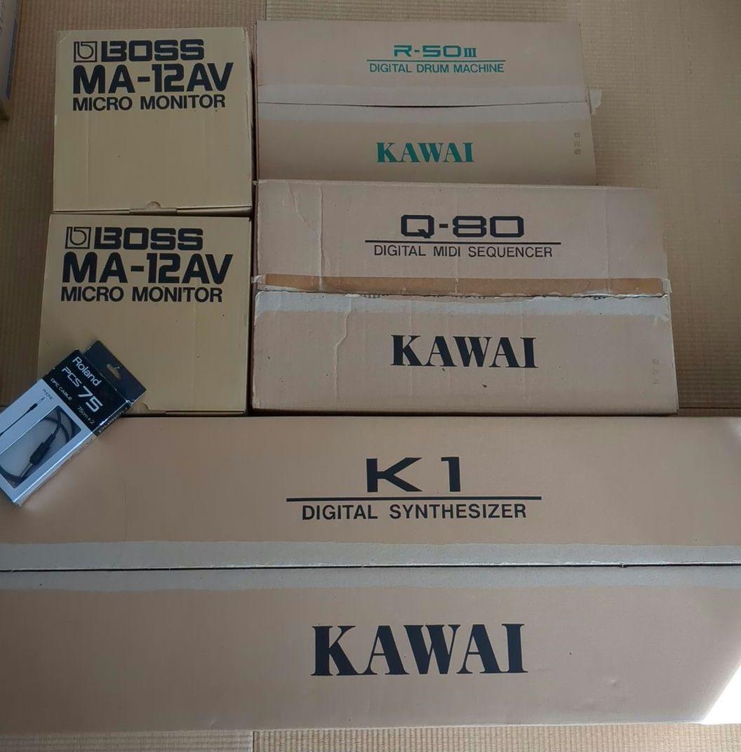 KAWAI　シンセサイザー、シーケンサー、ドラムマシン、スピーカー×2　セット