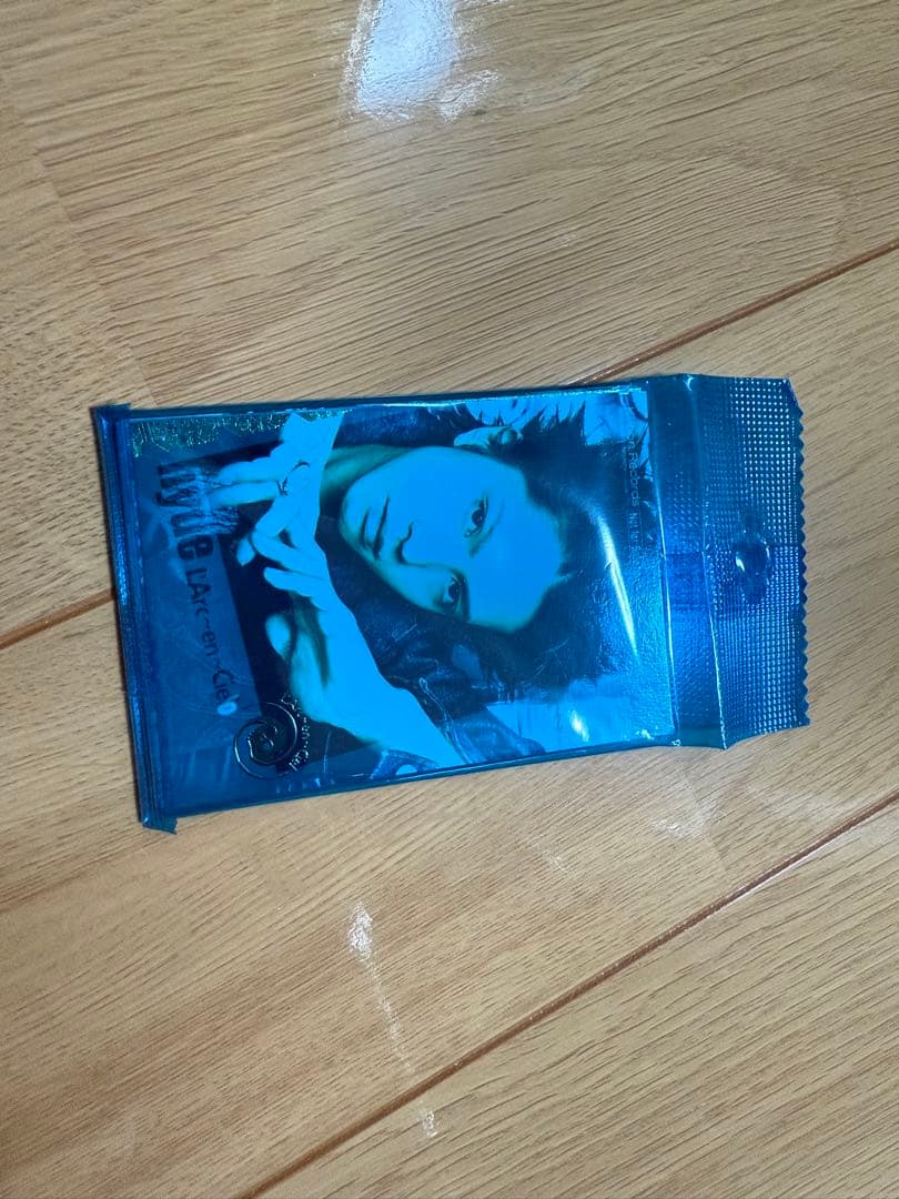 ① HYDEIST 81°様 リクエスト 3/1 購入スタッフハート火 トレカ