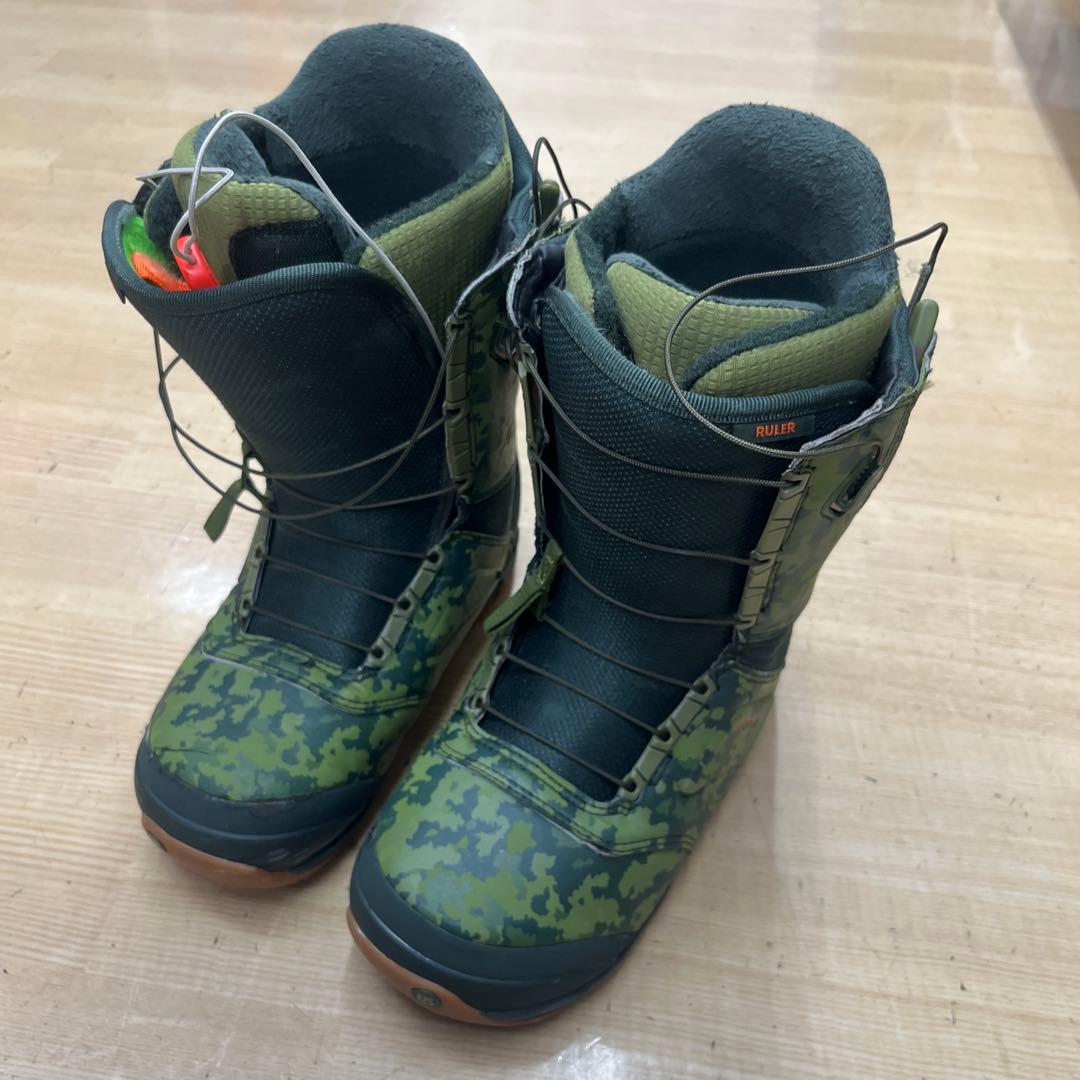 BURTON RULER 25.5センチ　バートン　ルーラー