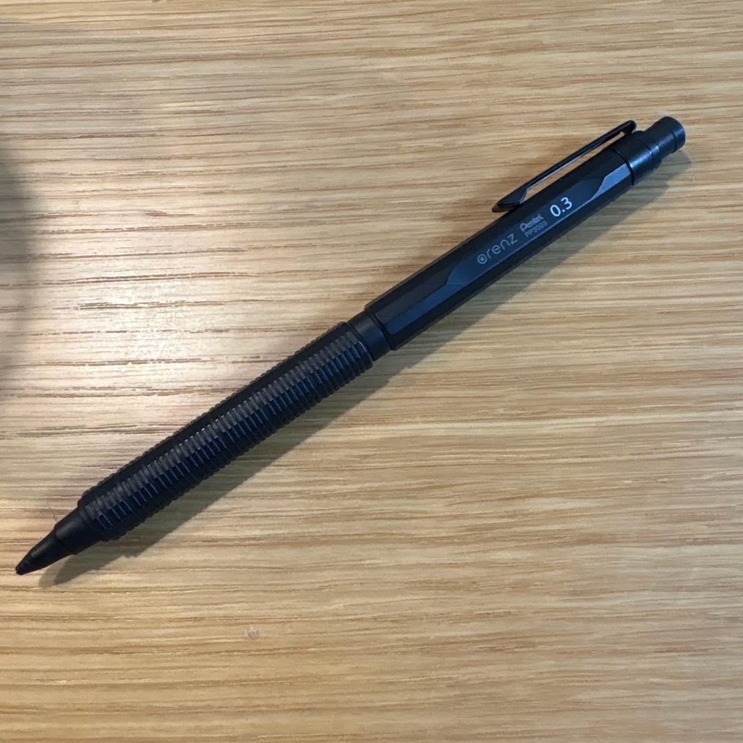 シャーペンまとめ売り筆箱付き