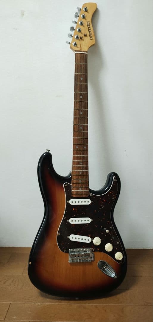 FERNANDES エレキギター