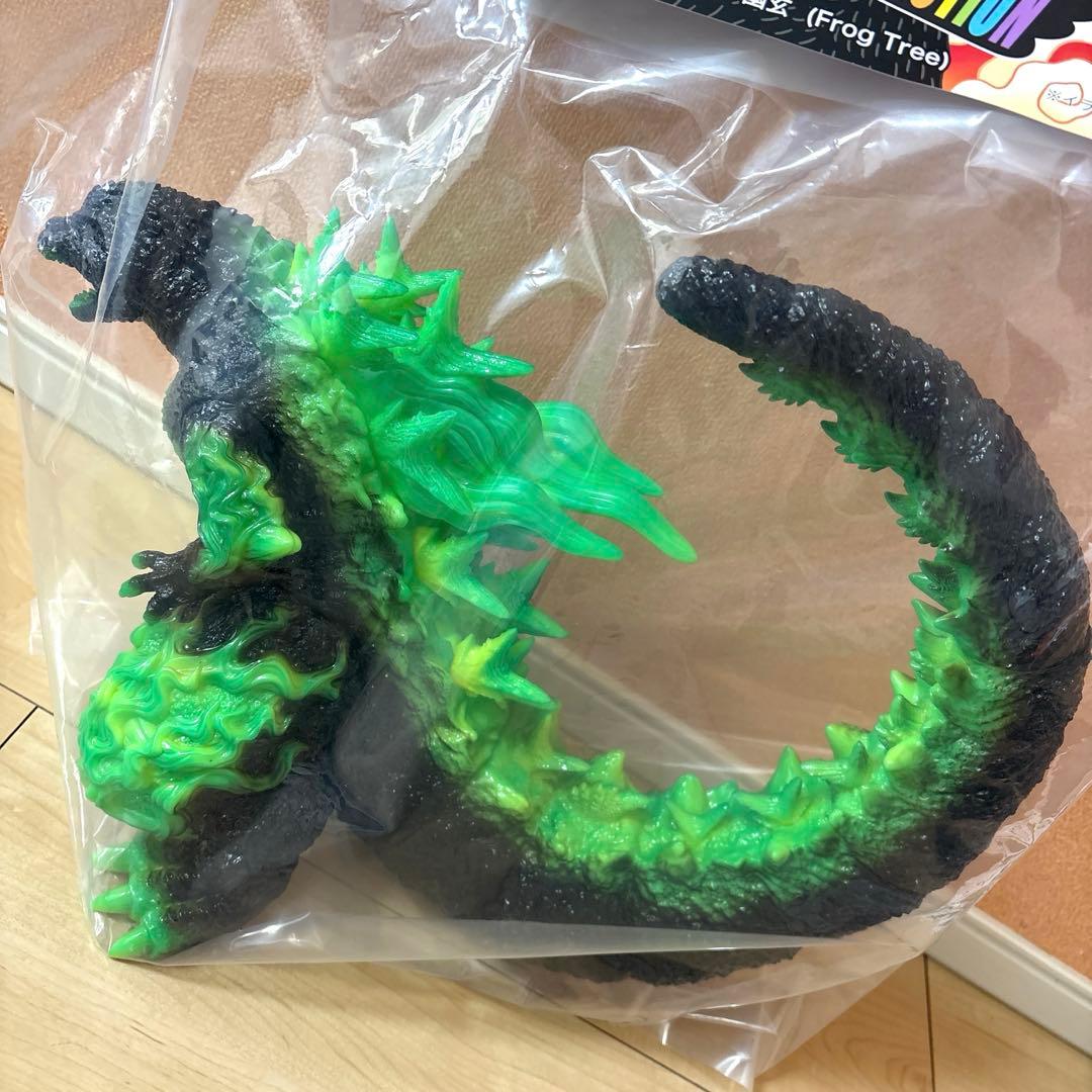 ゴジラ (2023) 幽玄 蓄光WF2026 frogtreeプレックス