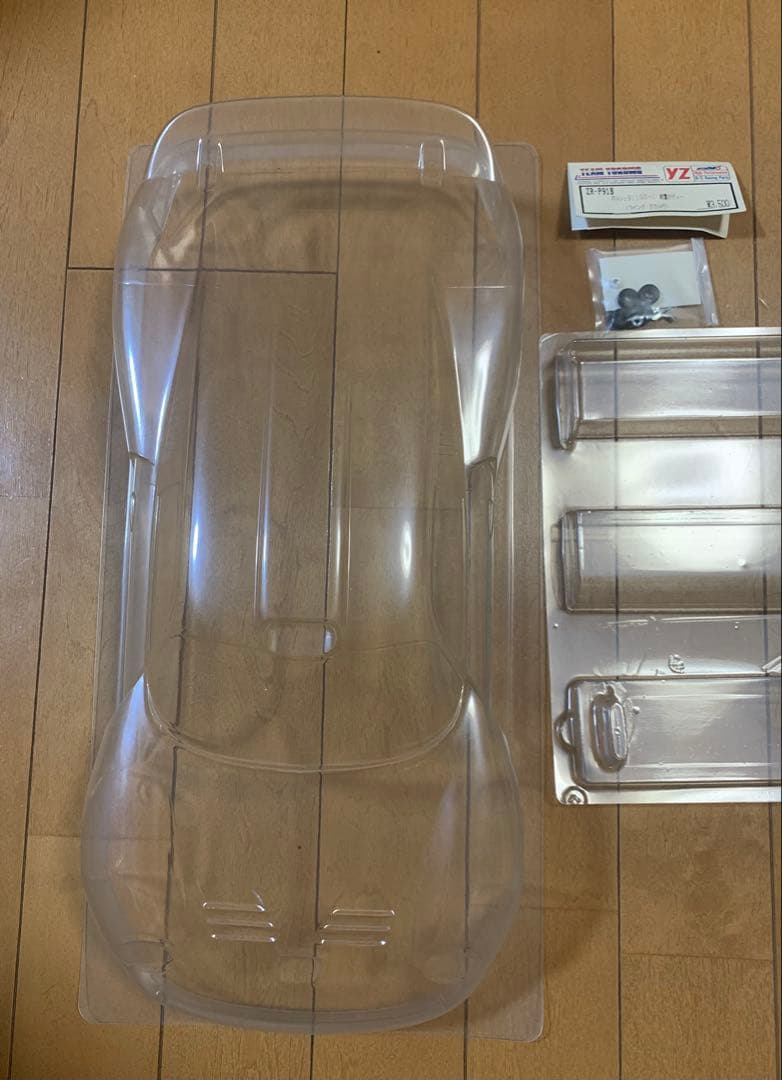 ヨコモポルシェ 911GT1ボディセット Mobil1デカール付き