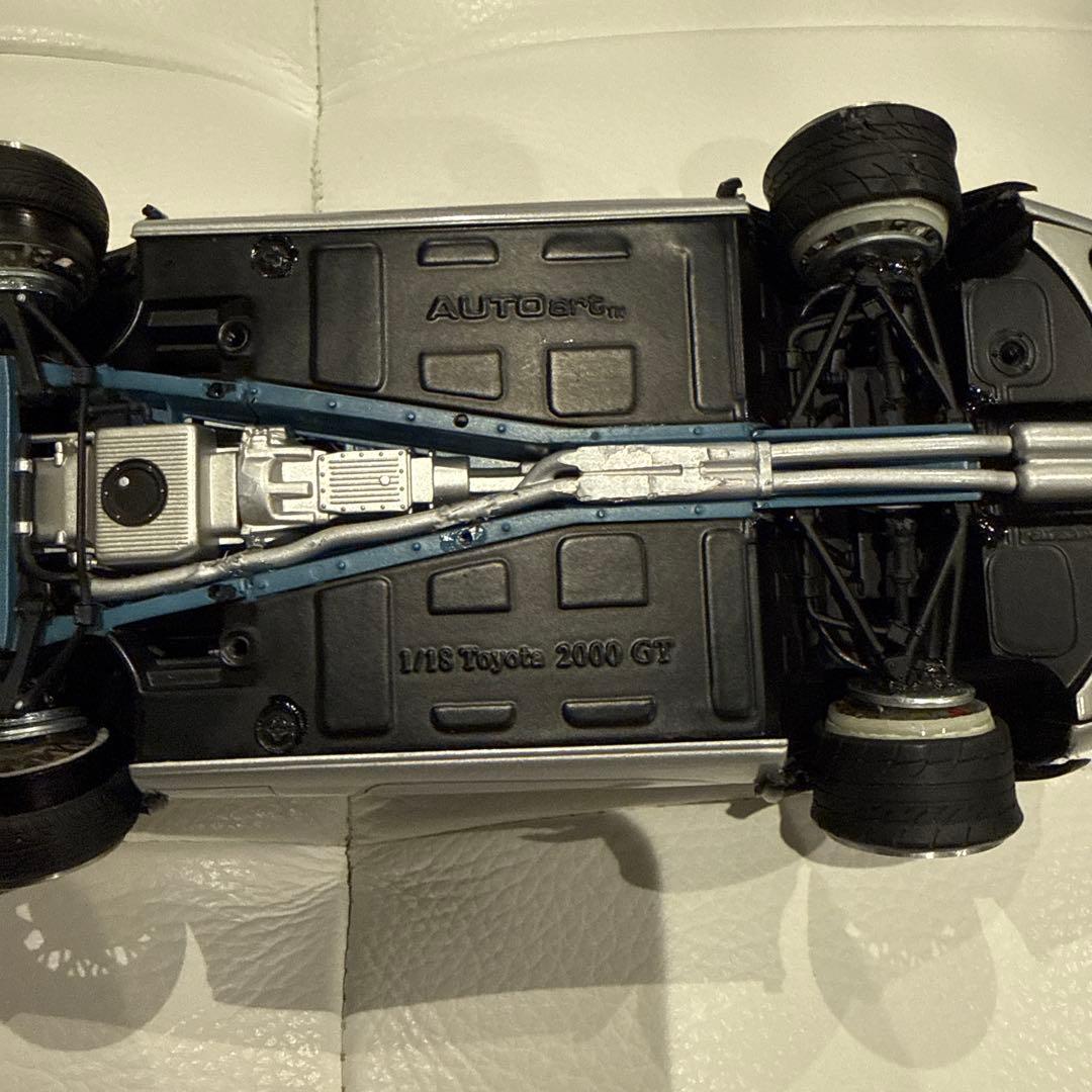 トヨタ 2000GT 1/18 シルバー ローダウン仕様　autoart