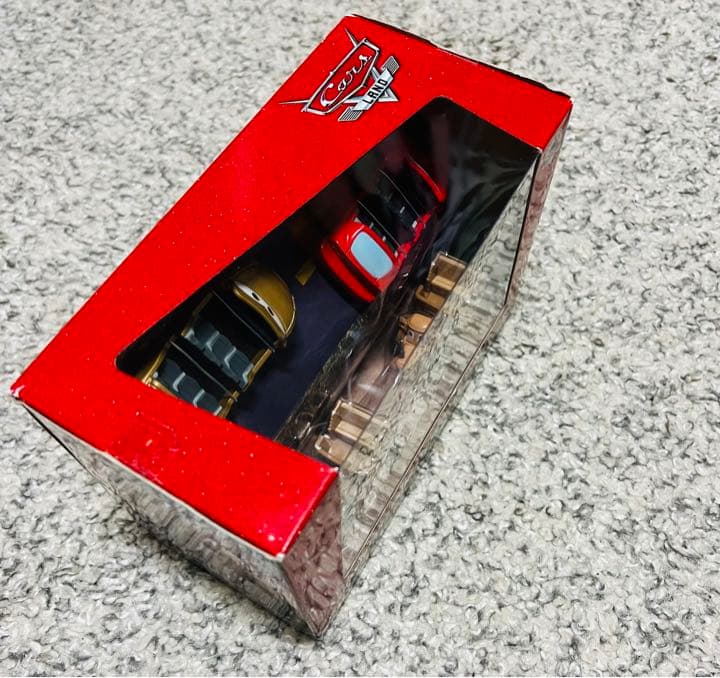 カーズランド 限定 カリフォルニア アドベンチャー ミニカーセット