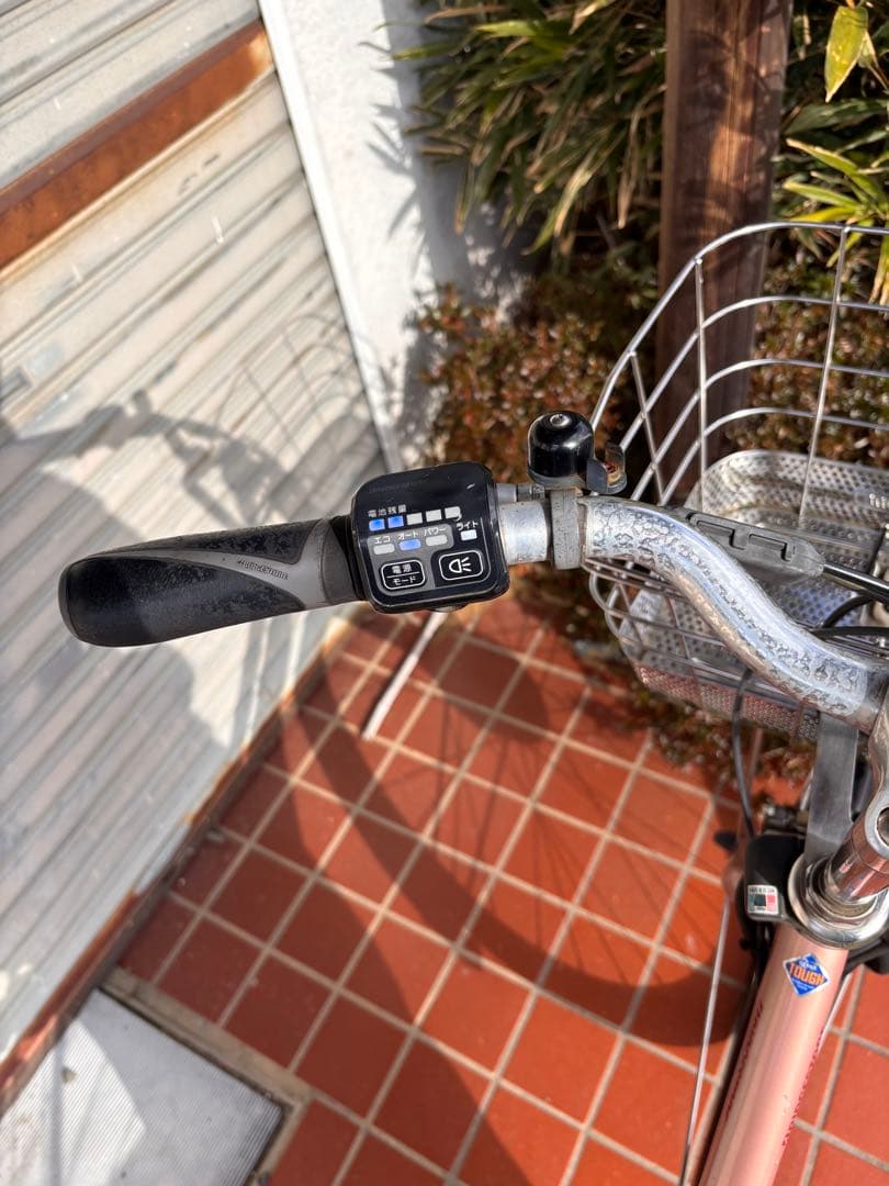 実働車　アルベルトe 電動自転車　BRIDGESTONE