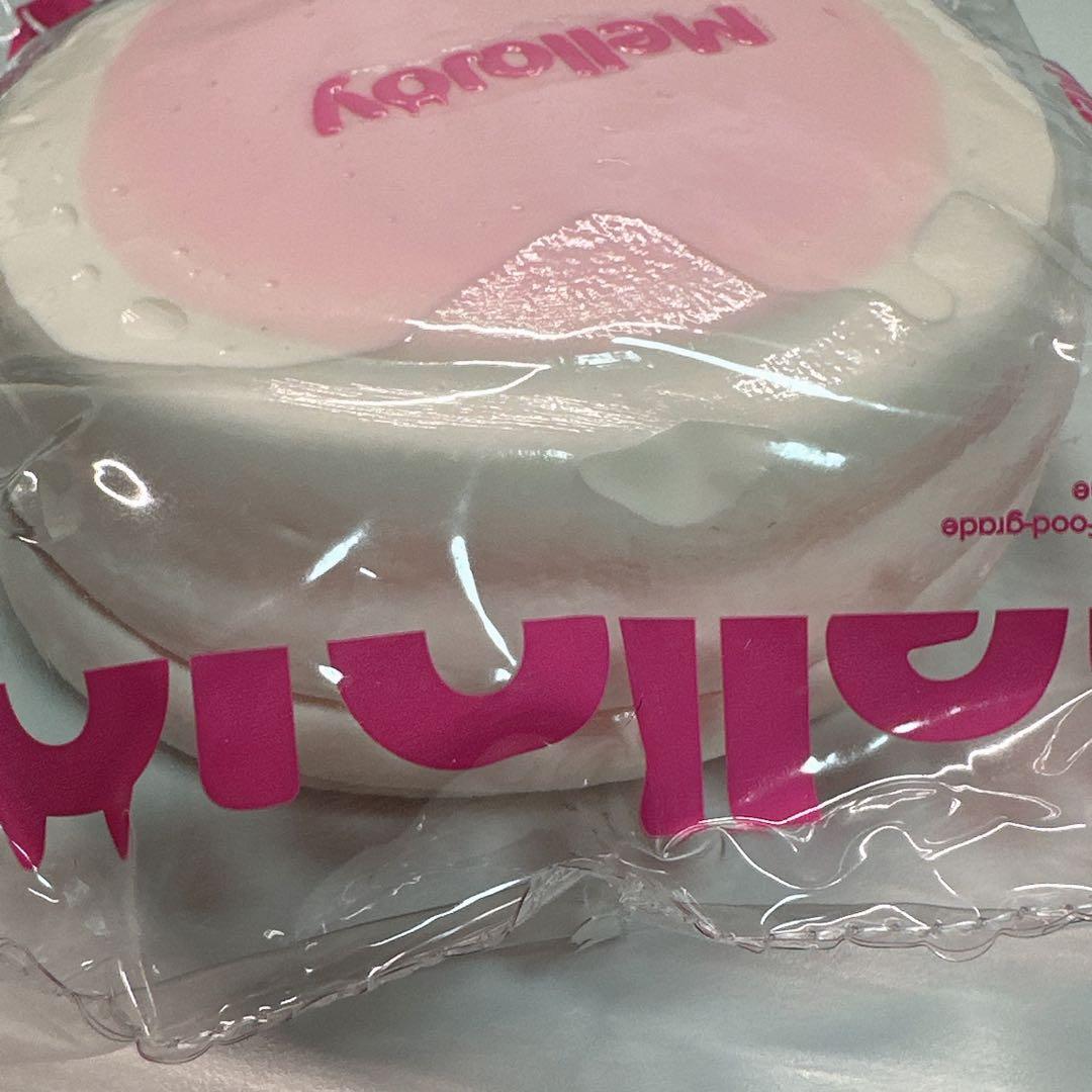 メロジョイ mellojoy スフレ いちご スクイーズ