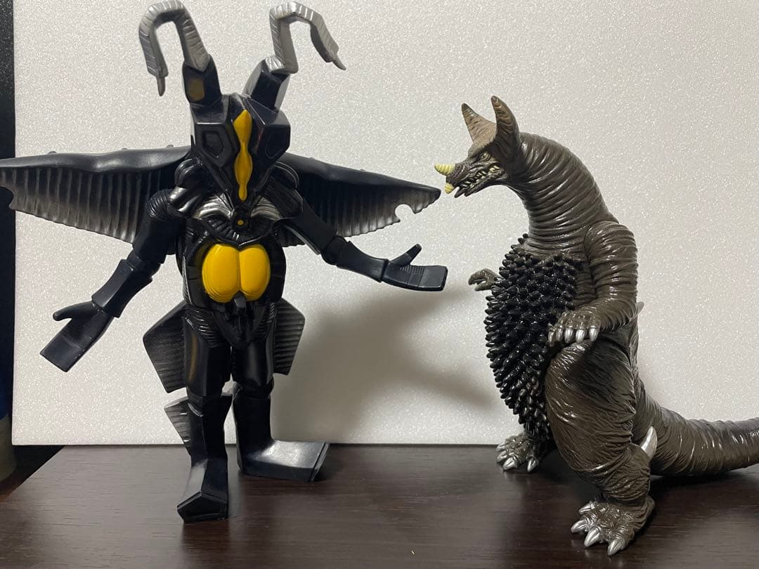 ウルトラマンパワード怪獣・宇宙人16体セット（色違いダダ含む）+おまけ