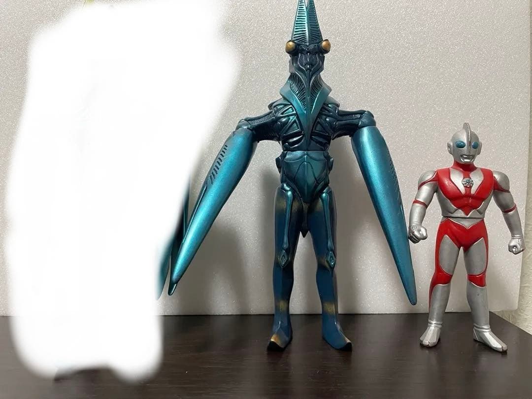 ウルトラマンパワード怪獣・宇宙人16体セット（色違いダダ含む）+おまけ