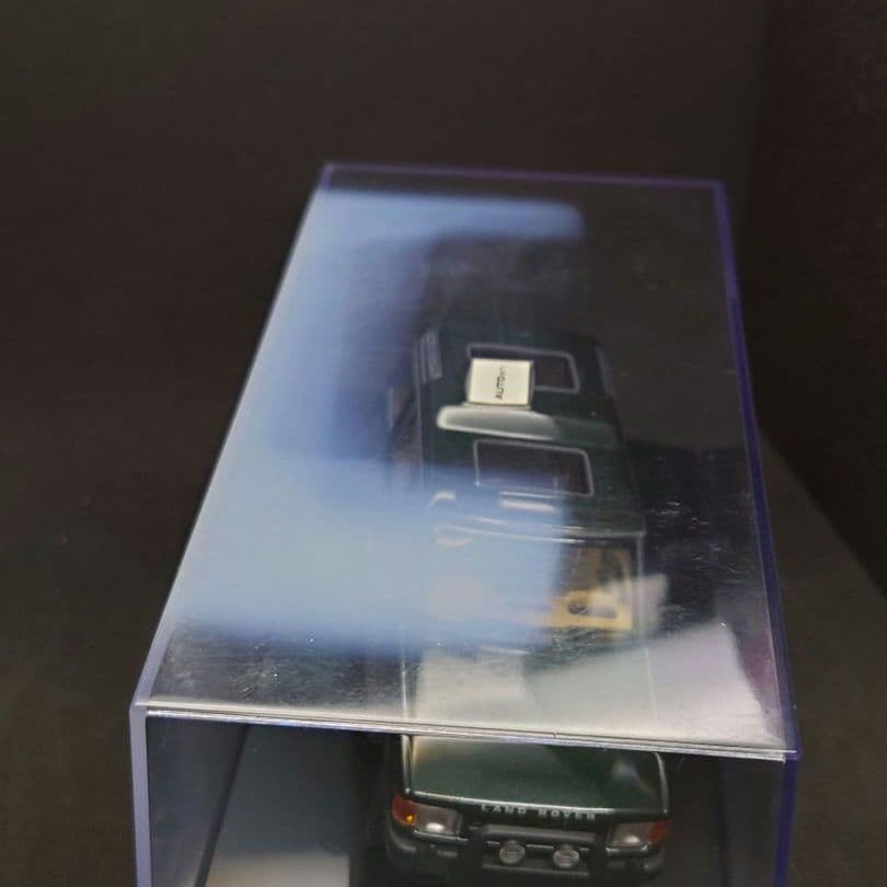 オートアート　ランドローバーディスカバリー