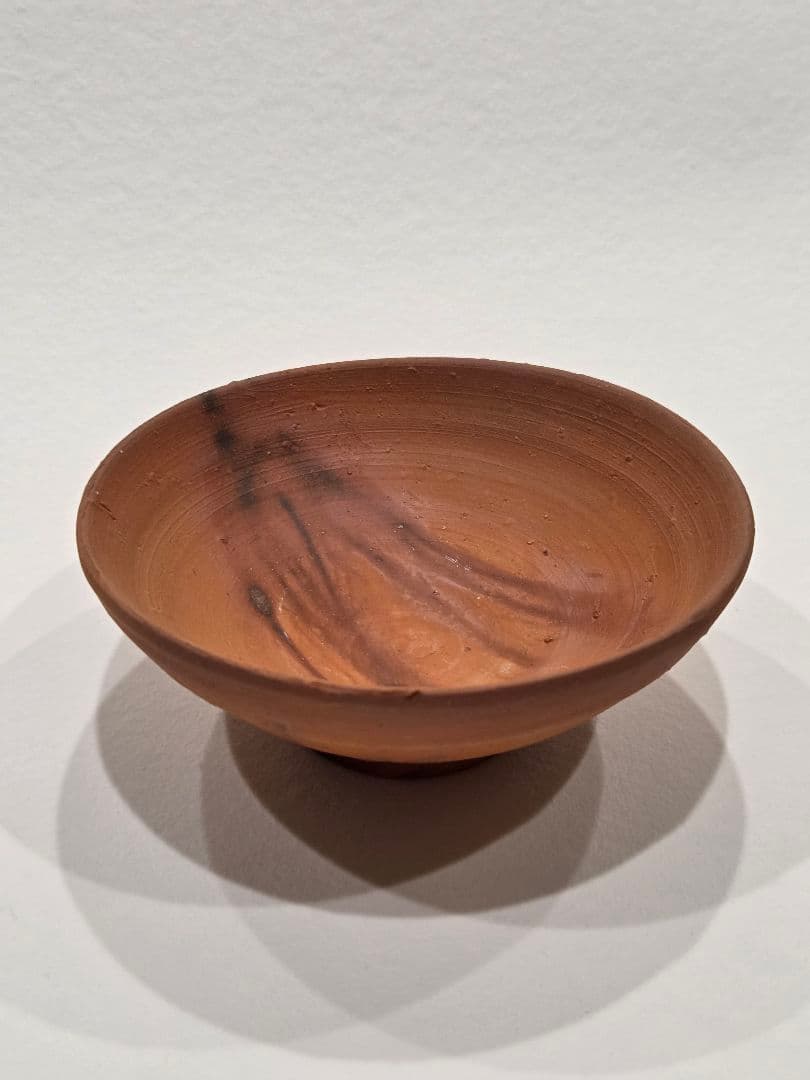 備前焼作家　稲荷作(いなり つくる)　ひだり馬のお茶盌