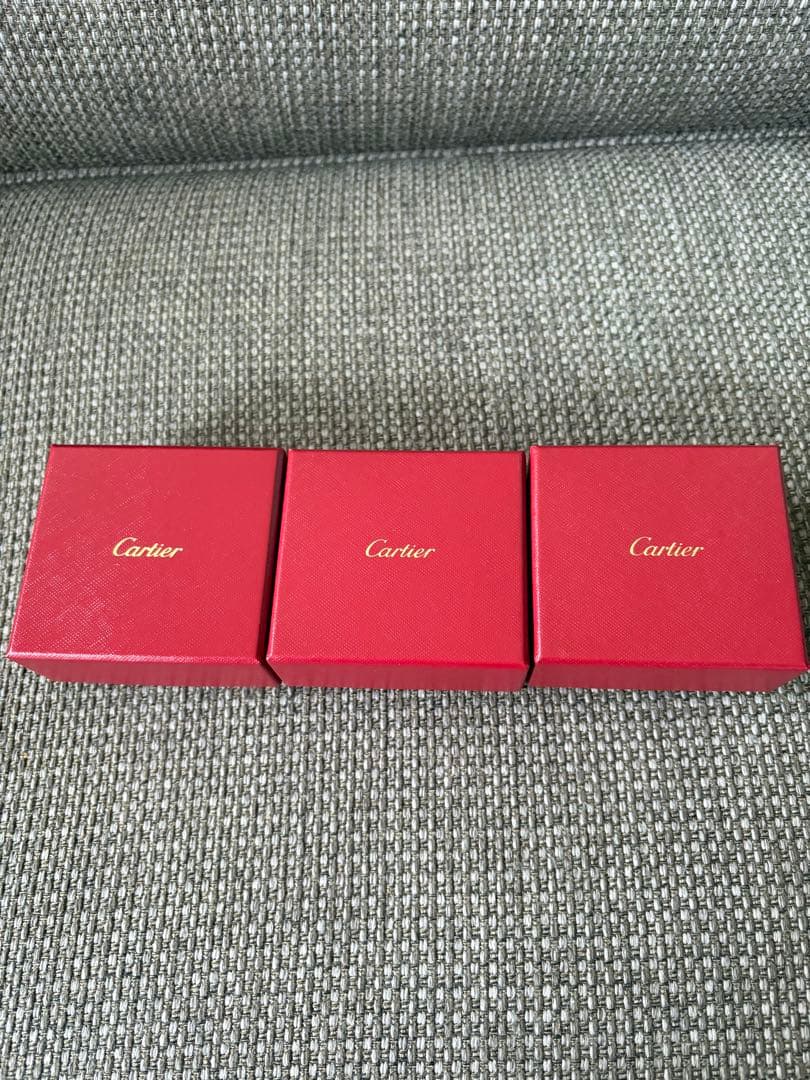 現行品　美品カルティエ　ピアス　イヤリング　空箱　ケース　3セット